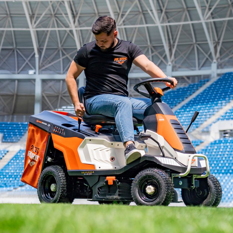Tractor de Tuns Gazon RURIS RX Pilot 001M 9.5 CP